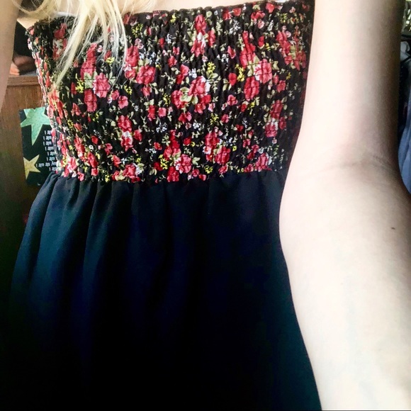 👗 REVERSIBLE Strapless Floral Dress (see photos!) - Picture 5 of 6